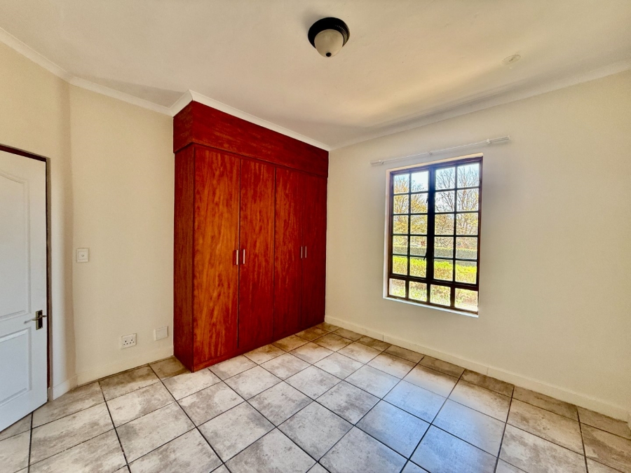 To Let 3 Bedroom Property for Rent in Landsmeer Residential Estate North West